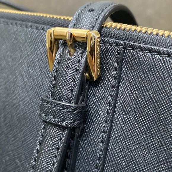 Michael Kors Charlotte Large Saffiano Leather Top-Zip Tote Purse Gold Hardware - Picture 8 of 16